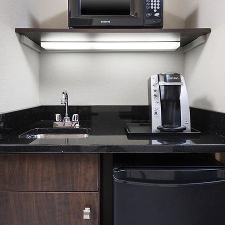 Holiday Inn Express Hotel & Suites Minneapolis - Minnetonka By Ihg المظهر الخارجي الصورة