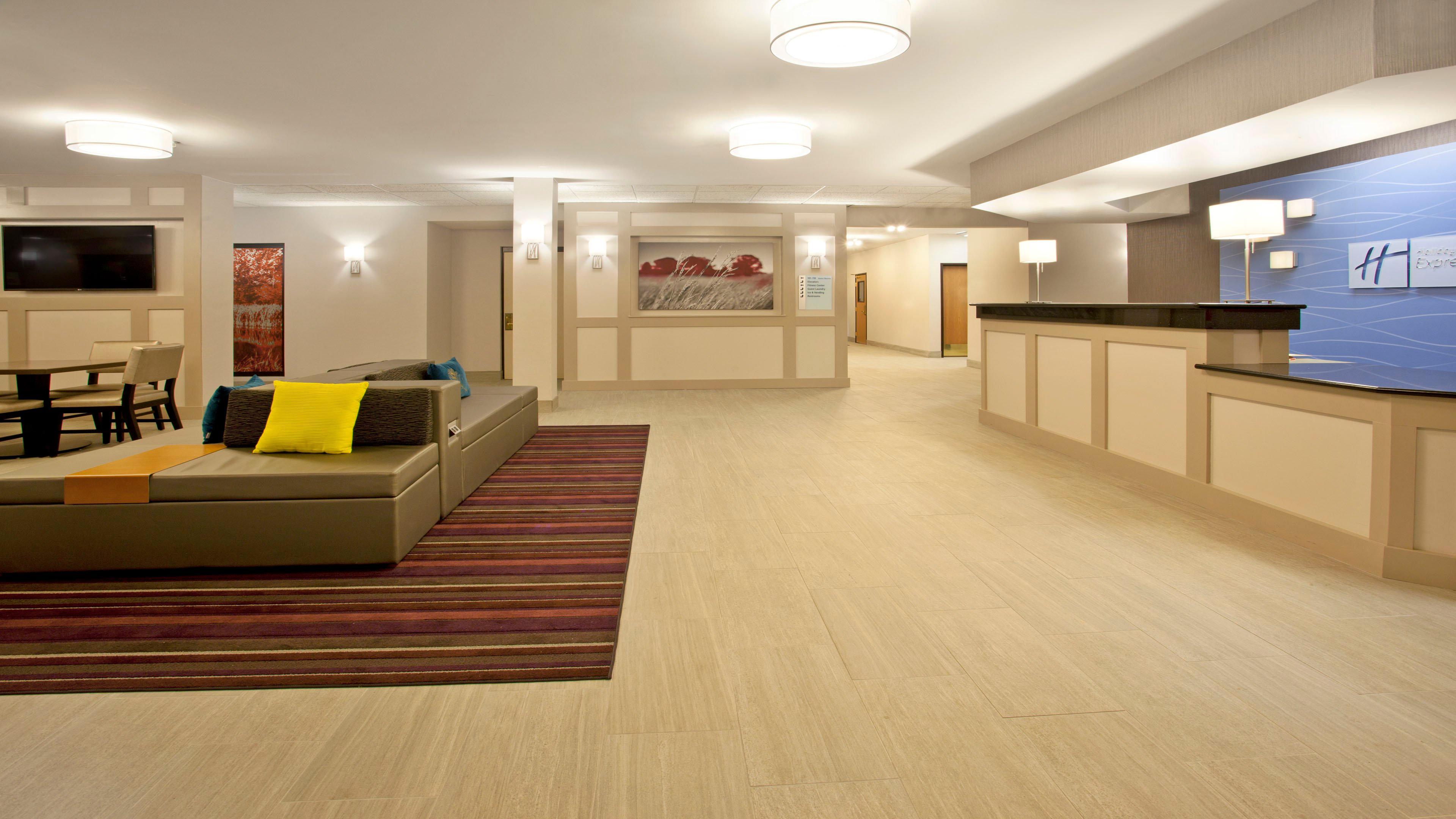 Holiday Inn Express Hotel & Suites Minneapolis - Minnetonka By Ihg المظهر الخارجي الصورة