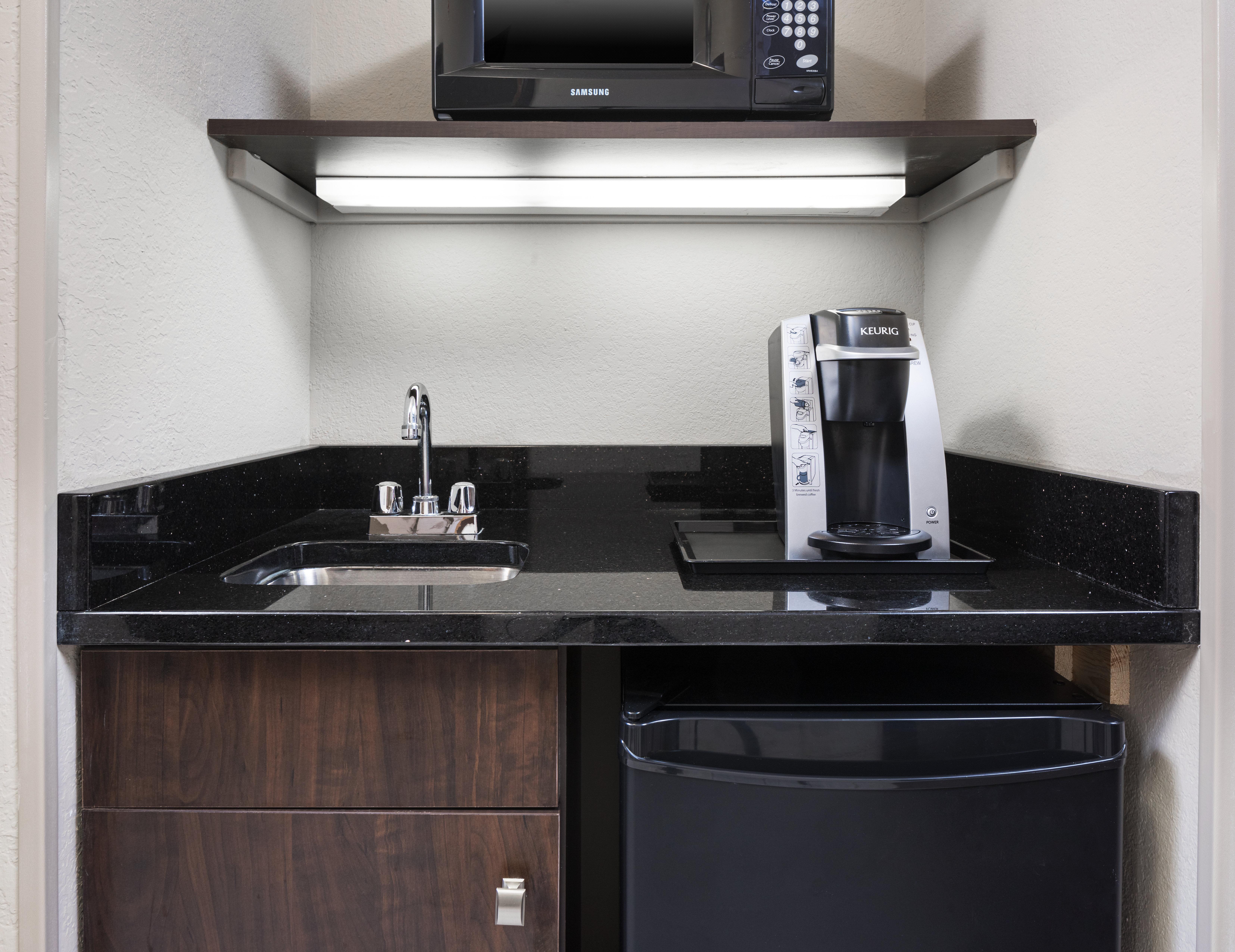 Holiday Inn Express Hotel & Suites Minneapolis - Minnetonka By Ihg المظهر الخارجي الصورة